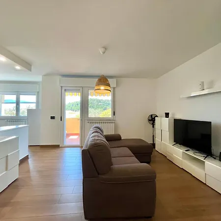 Appartamento La Casa Di Onda La Spezia